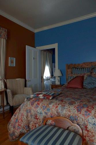 1-2012-02-21-hotelpaulin1_0099