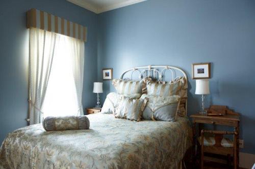 8-2012-02-21-hotelpaulin1_0047